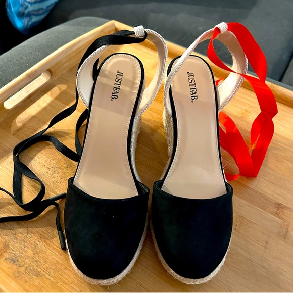 JustFab Shoes Black Espadrilles Type Sandals With Heels And Wrap Around Stringstrap On Calf